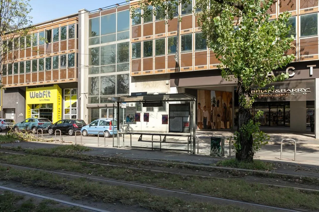 Apartment Luna Homes - Studio In Farini Milan