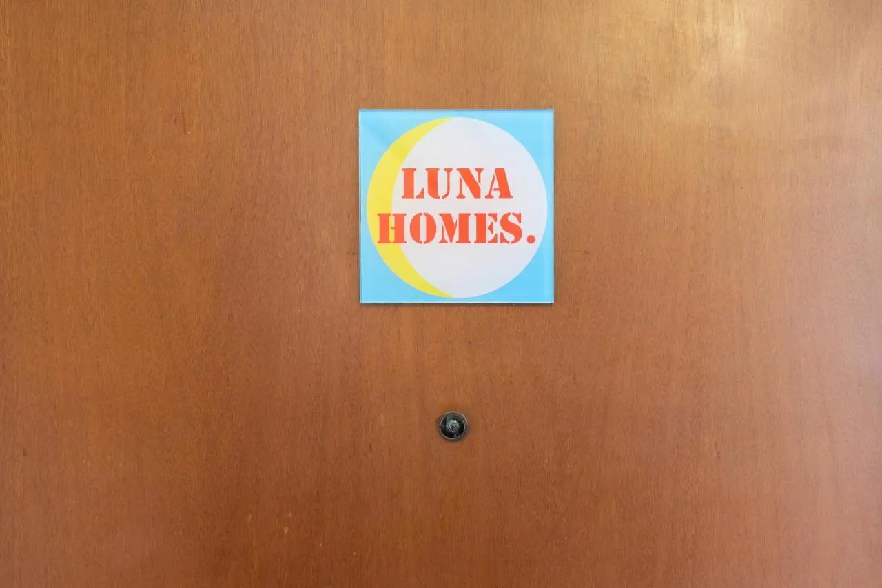 Luna Homes - Studio In Farini Milan
