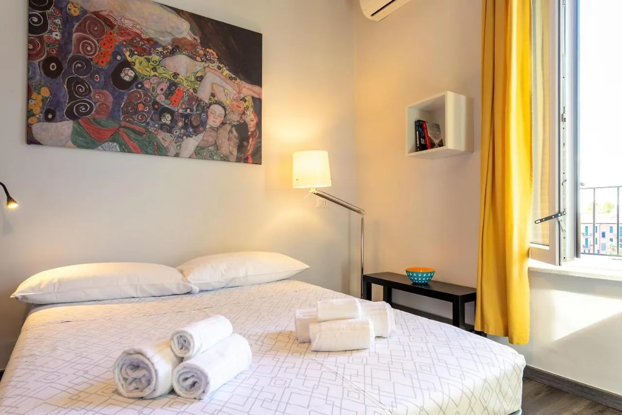 Luna Homes - Studio In Farini Milan 0*,