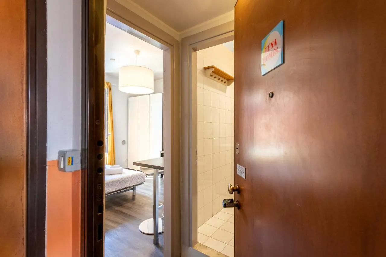 Luna Homes - Studio In Farini Milan Apartment